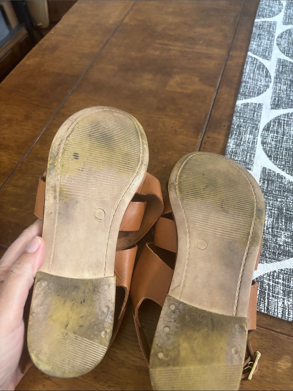 Women's Italian Leather Tan Crisscross Strap Sandals - Picture 5 of 7